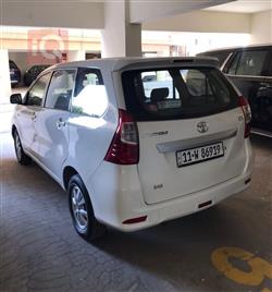 تۆیۆتا ئەڤانزا